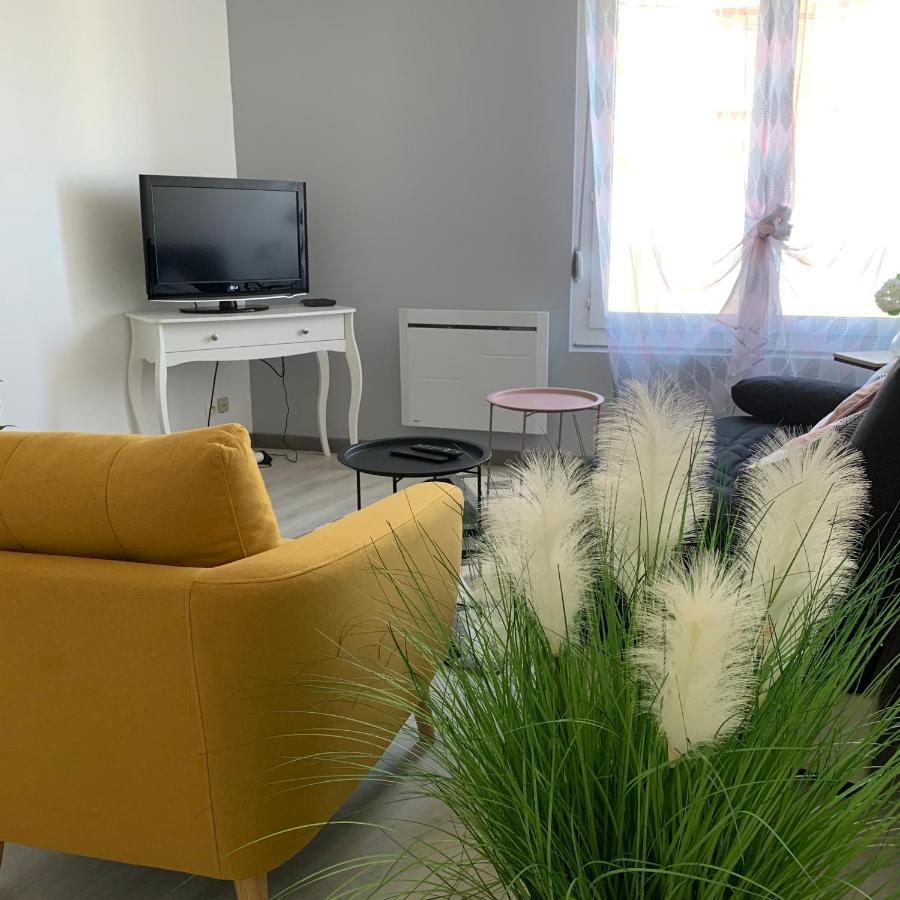 Appartement 4 Personnes Emplacement Ideal Proche Des 24H Et Gare Le Mans Exterior photo